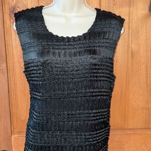 Elegant Black‎ Textured Sleeveless Top